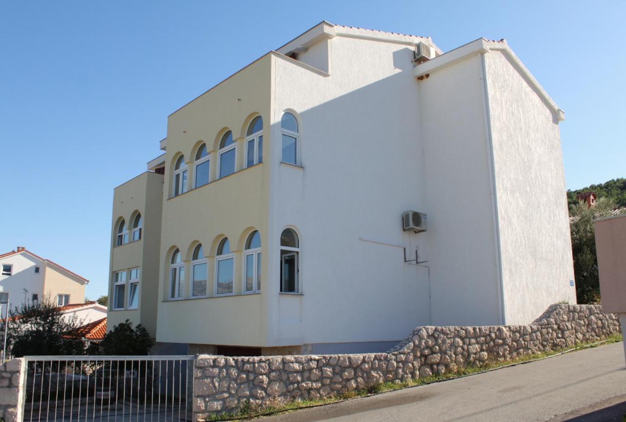 Apartments By The Sea Vinjerac, Zadar - 5811 Dış mekan fotoğraf